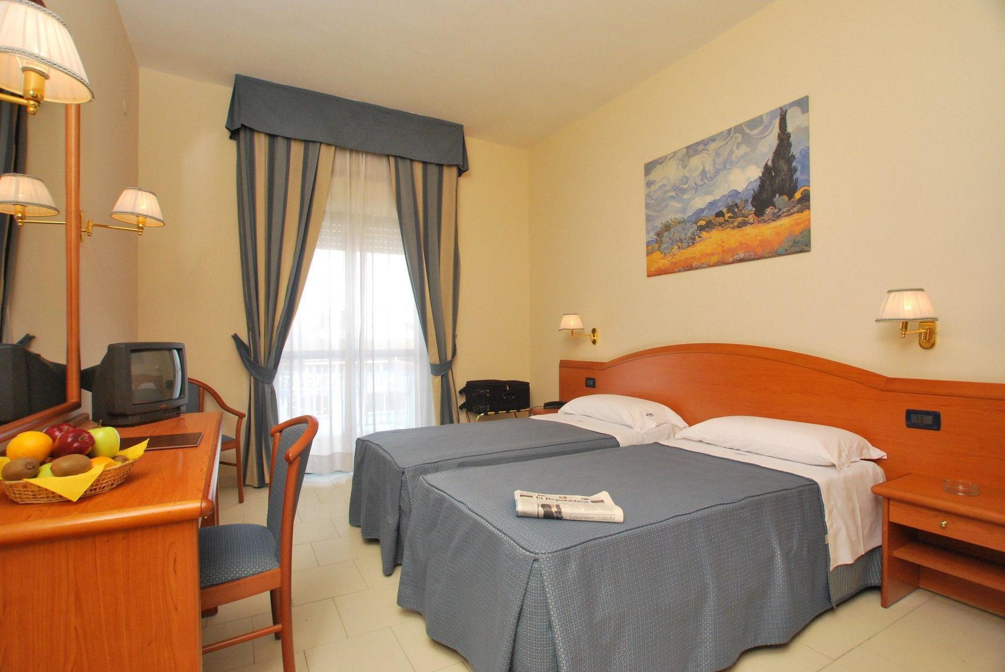 Hotel Europa 3*